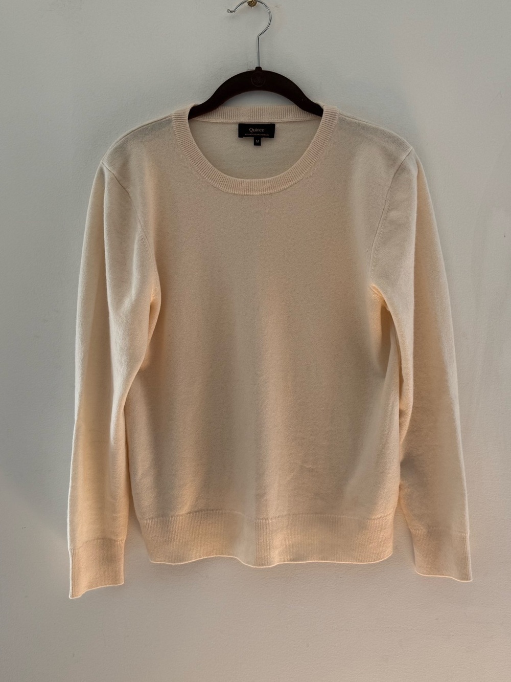Quince Women’s Mongolian Cashmere Crewneck Sweater in Cream